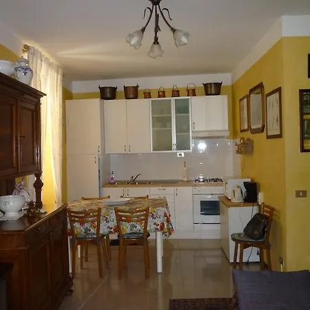 Maria's House Historic Centre Apartman Varenna