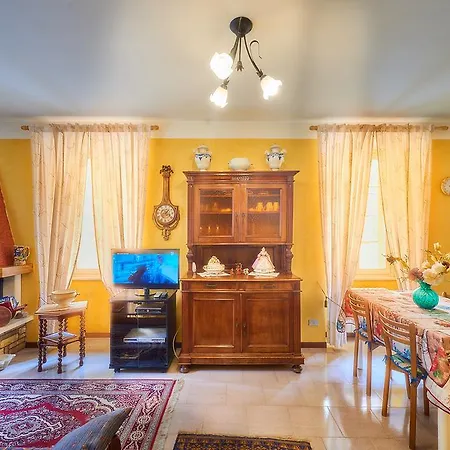 Maria's House Historic Centre Apartman *