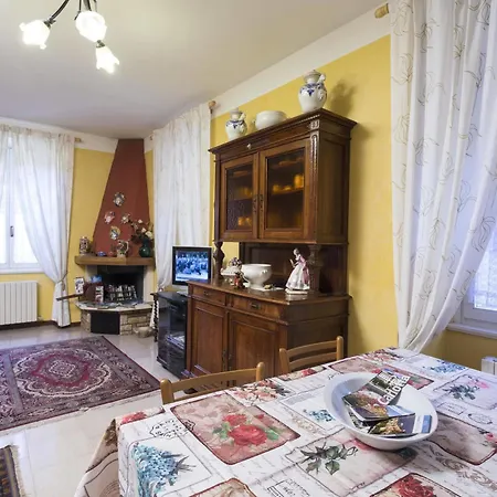 Maria's House Historic Centre Apartman Varenna